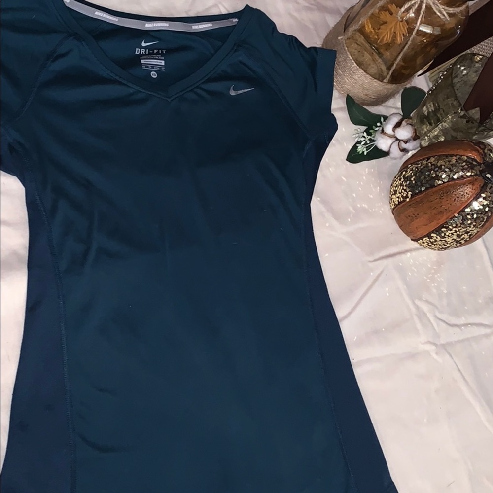 Nike athletic top